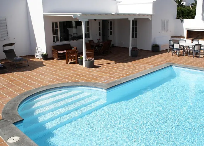 Manuela By Buenavilla * بْوُرتو كاليرو